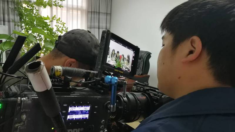 剧本杀式体验：河口广告片拍摄公司构建沉浸式消费决策路径